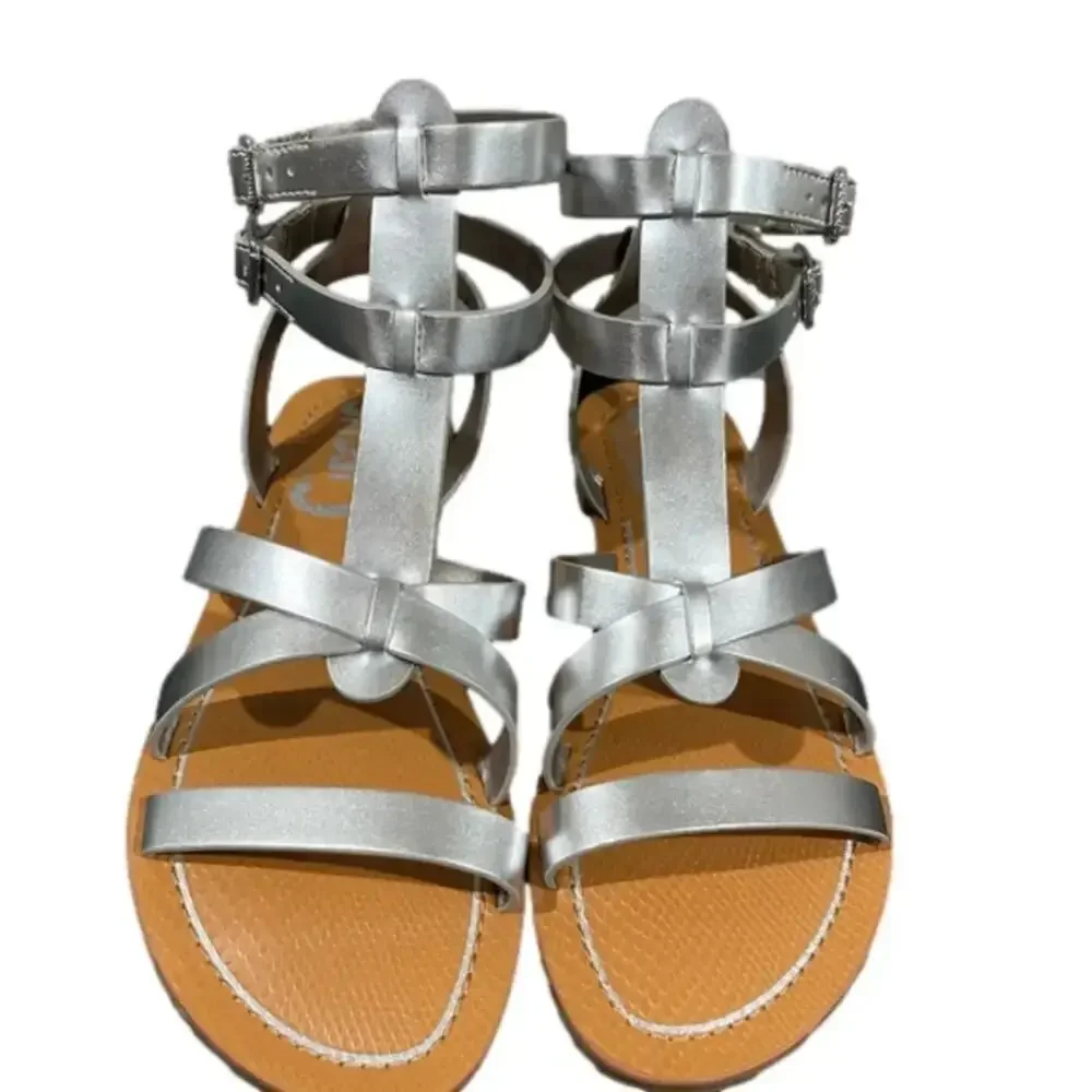 Sam Edelman Selma Gladiator Strappy Silver Sandals Size 6.5 NIB